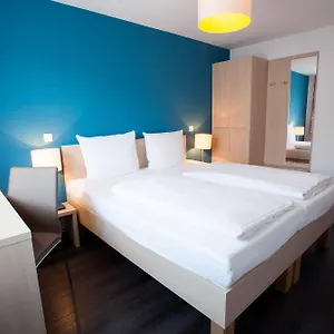 Centro Arkadia ** Cologne